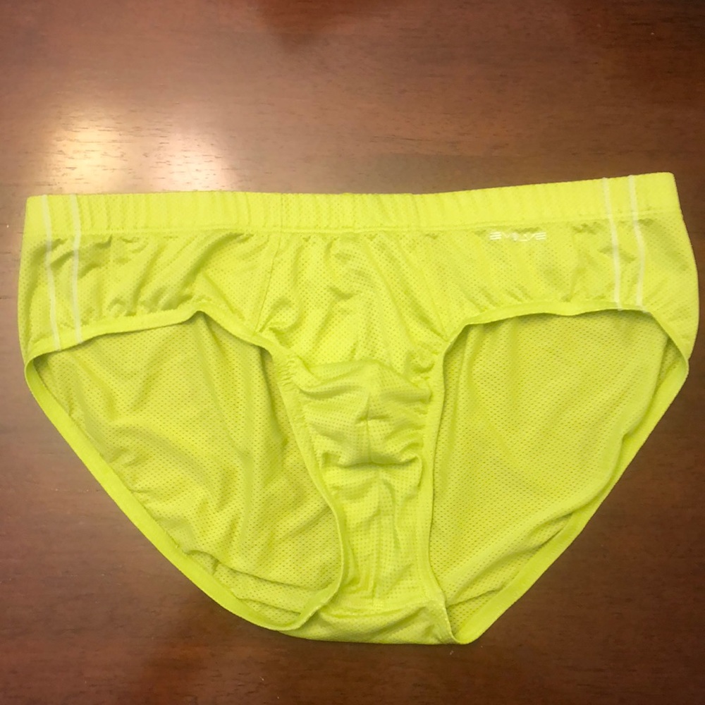 evolve briefs